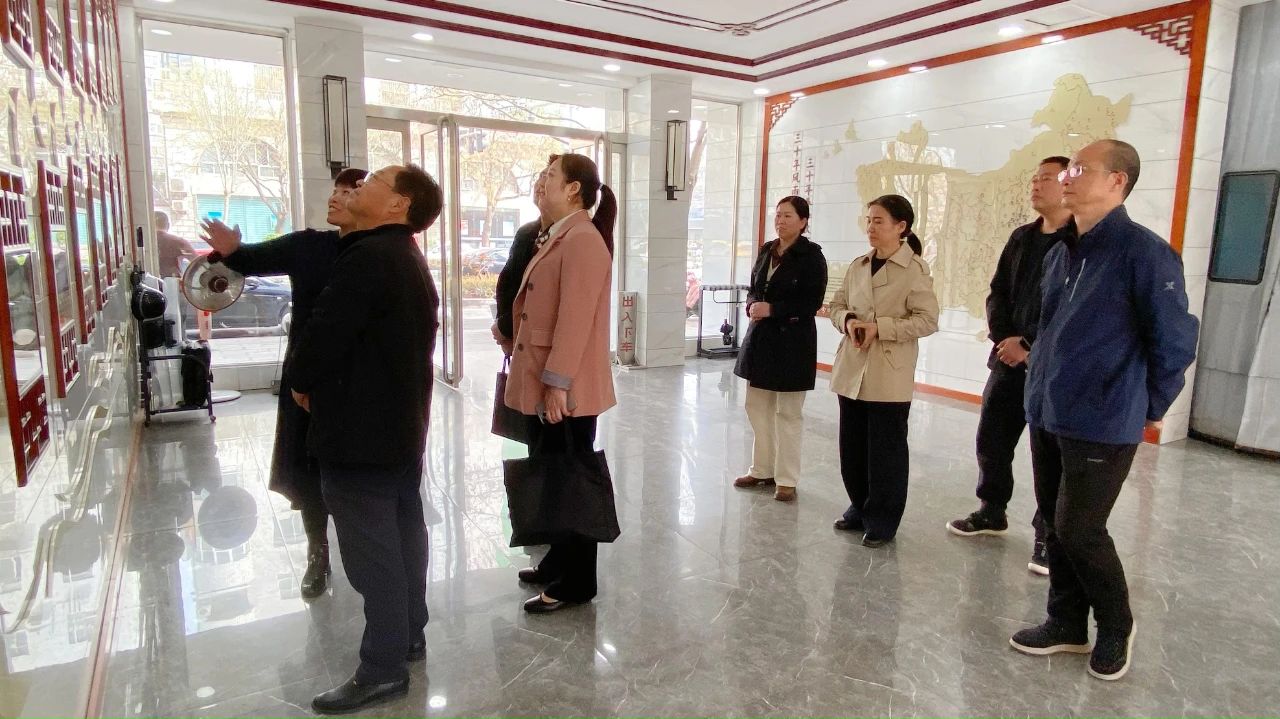 【医院要闻】鹤壁市卫生健康委员莅临河...