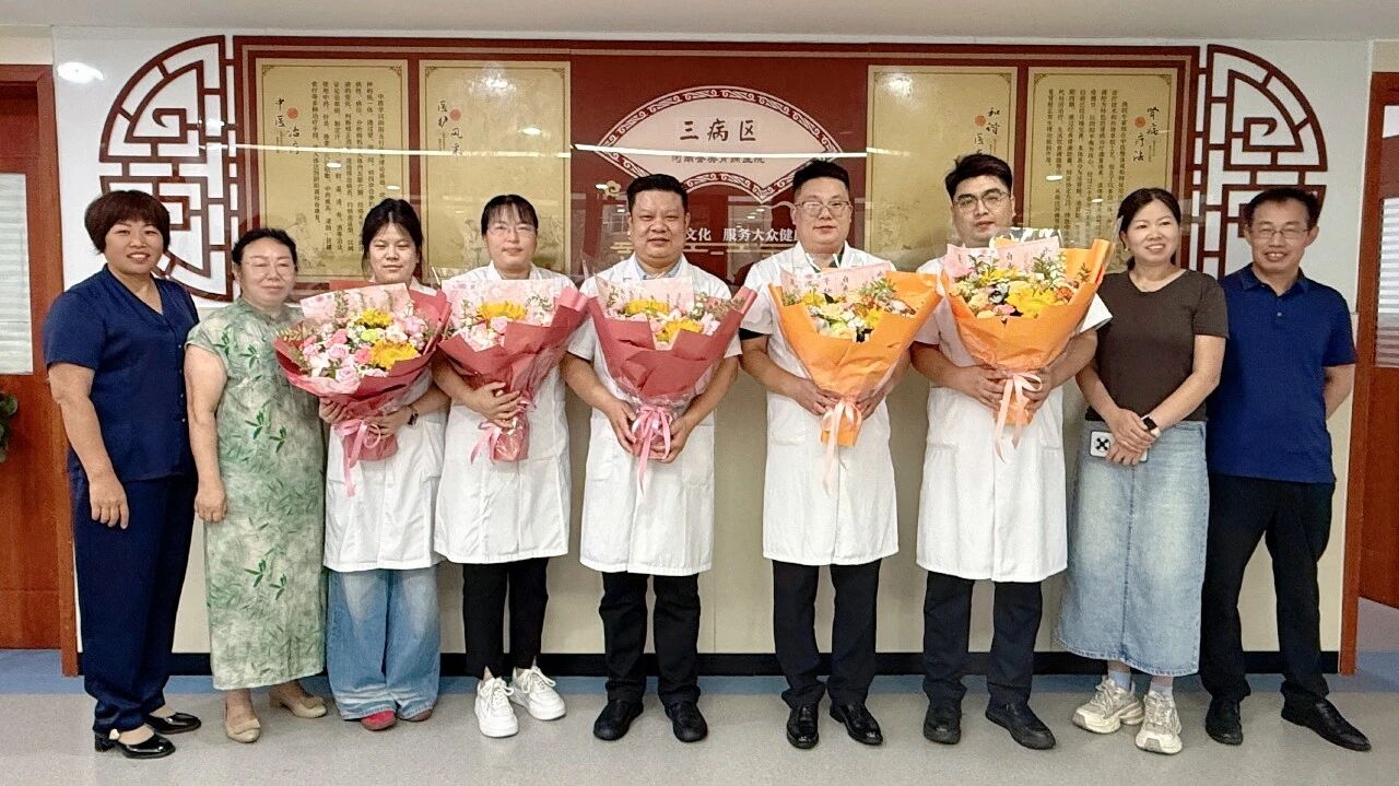 鲜花致医者 仁心护安康 | 河南誉美...